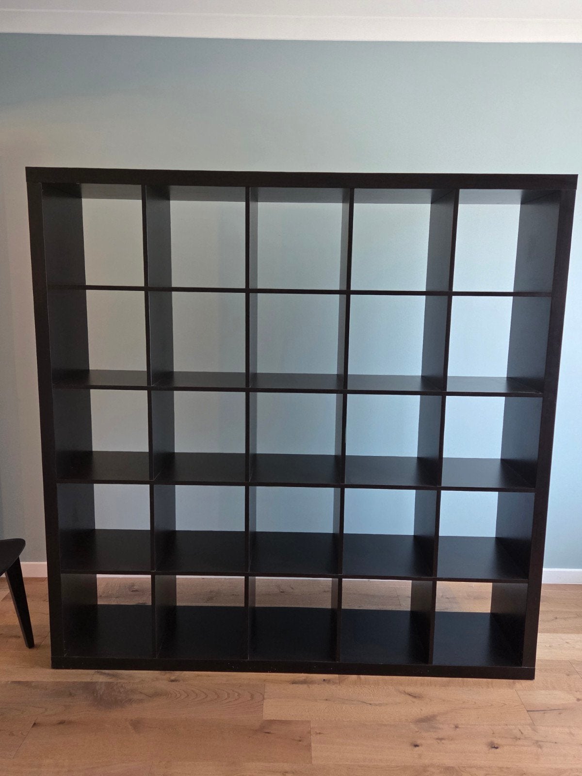 IKEA kast KALLAX 
Open kast, zwartbruin, 182x182 cm, Enlèvement, 25 à 50 cm, 150 à 200 cm, 150 à 200 cm