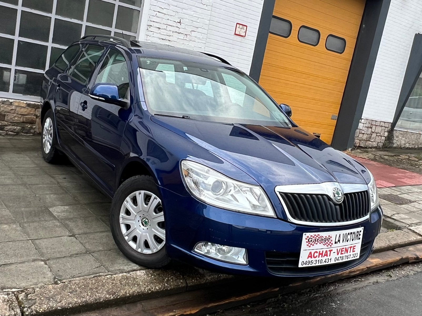 Skoda Octavia Break 1.6 TDi 2010 année 77kw 0032478767323, Auto's, Skoda, Voorwielaandrijving, Euro 5, Stof, 4 cilinders