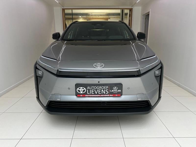 Toyota bZ4X 71,4 kWh 2WD BUSINESS, Autos, Argent ou Gris, Achat, 5 portes, Ordinateur de bord