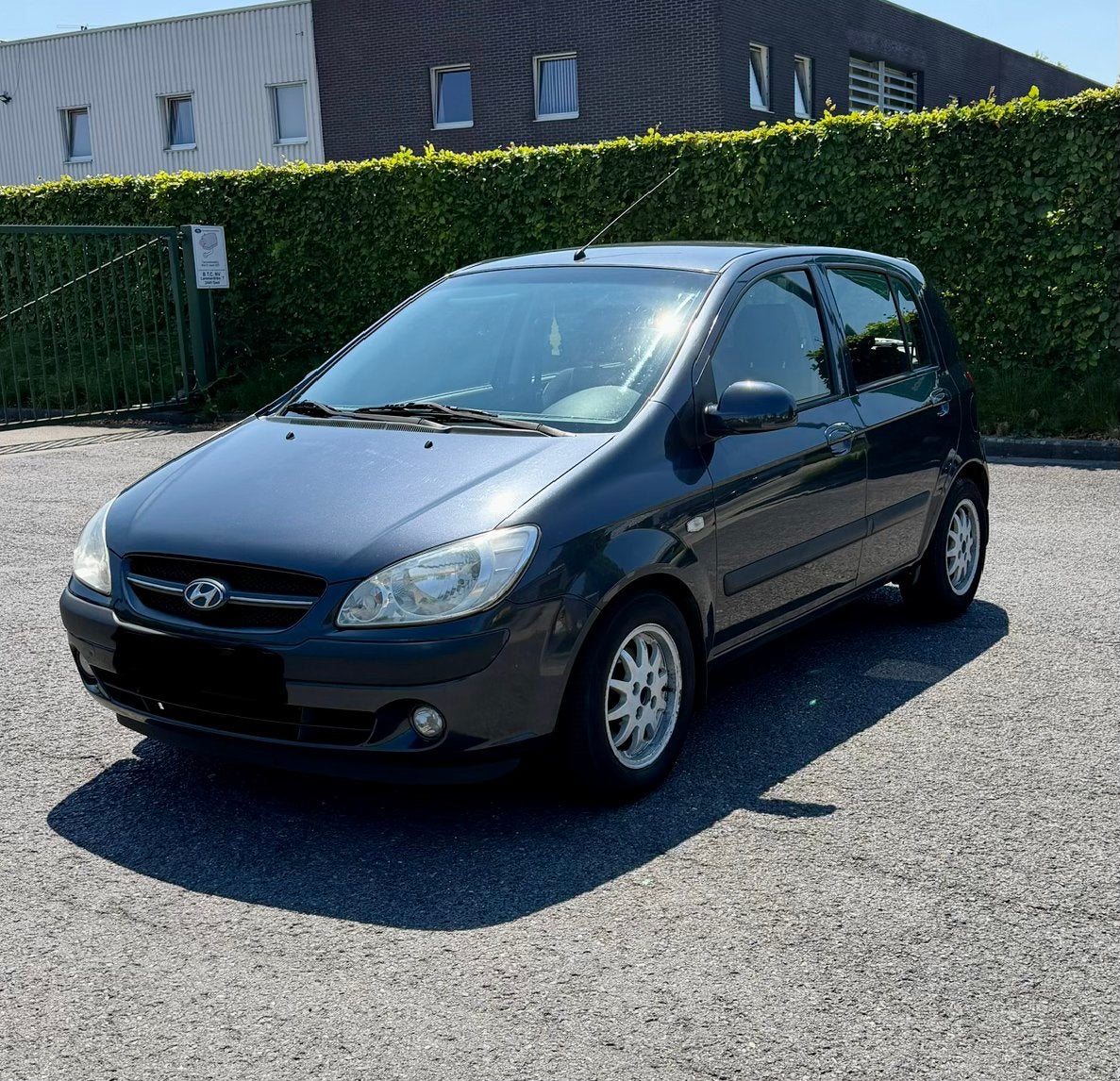 Hyundai Getz 1.4 Benzine – Carplay – GEKEURD VOOR VERKOOP!, Autos, Achat, Boîte manuelle, Noir, 5 portes