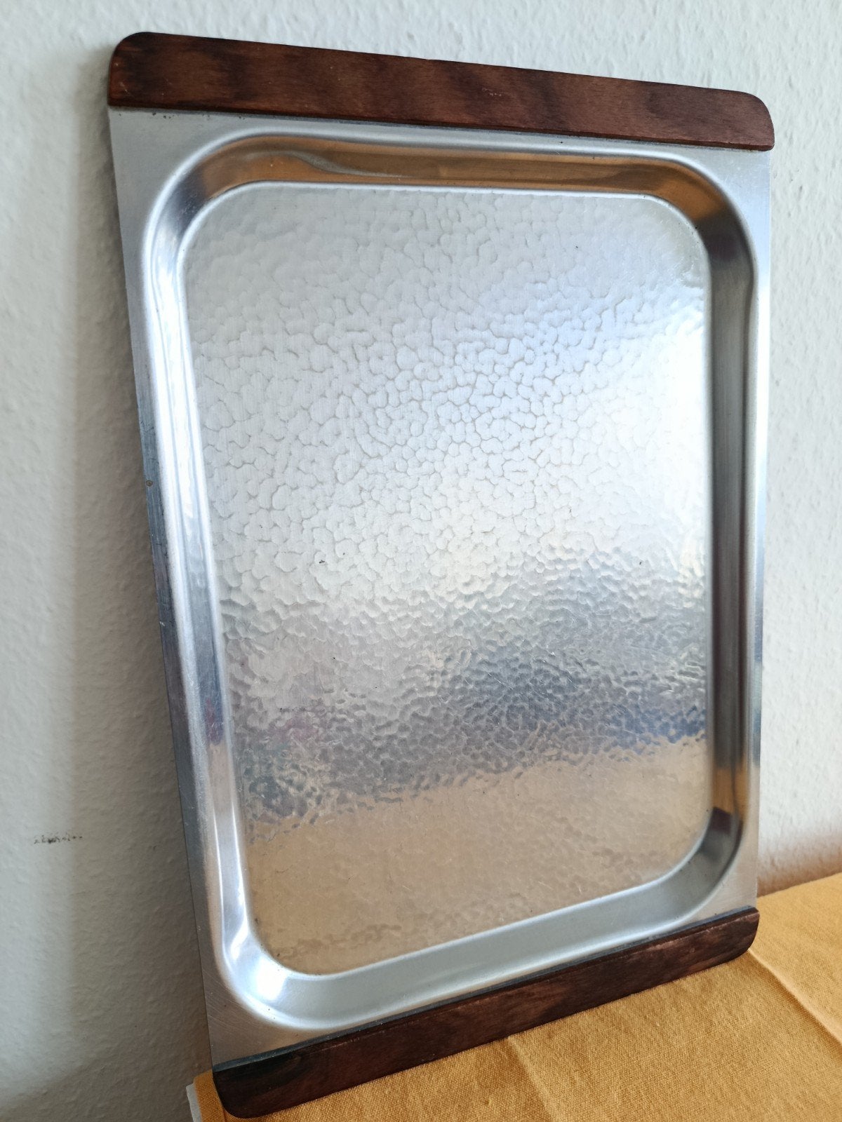 Plateau rectangulaire en métal poignées teck, 33x22, Utilisé, Rectangulaire, Métal