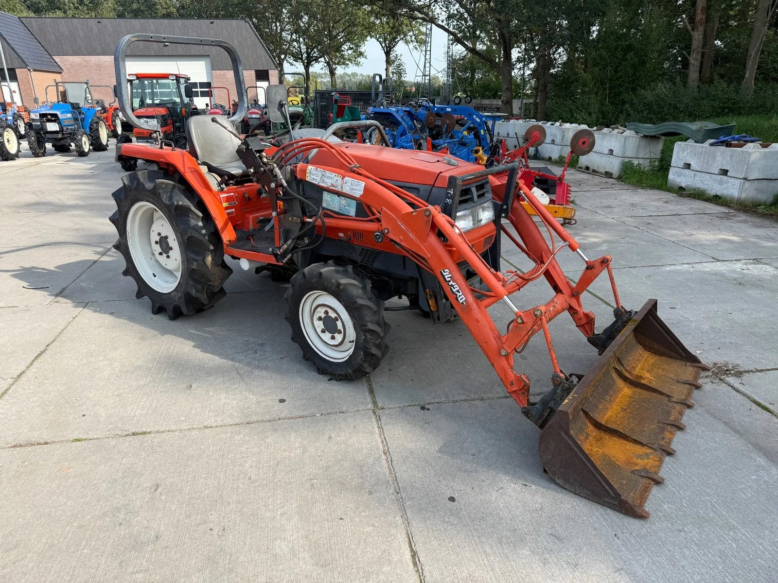 Kubota GL260 met voorlader, Autres types