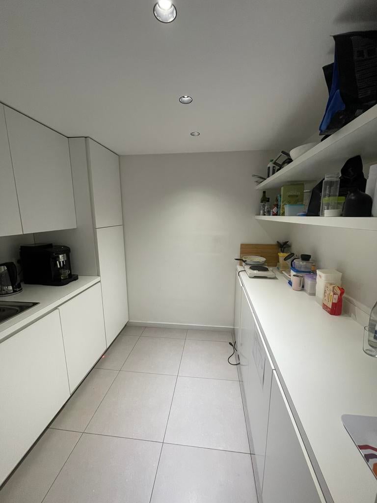 Ingebouwde keuken (incl. koelkast en wasbak), Ophalen, Gebruikt