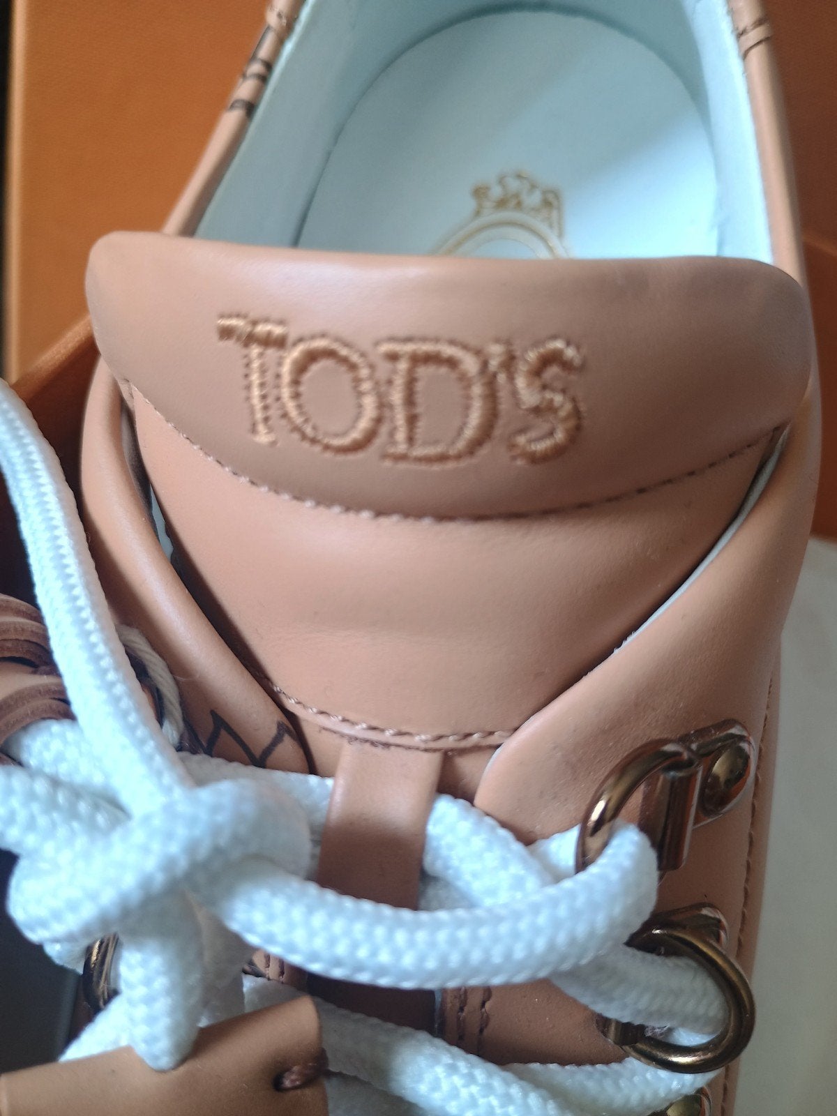 Tod's trainers leer 35, Jongen of Meisje, Schoenen, Ophalen of Verzenden, Tod's