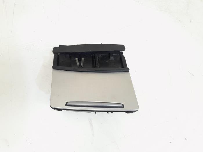 Asbak voor van een Audi A6, Gebruikt, -, -, -