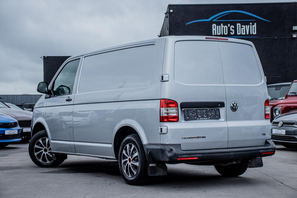Volkswagen Transporter T5 2.0 TDi 3 places/CARGO LÉGER, Autos, Achat, Entreprise, 3 places, https://public.car-pass.be/vhr/06199c70-68d0-4dda-91e5-b78081faeea2