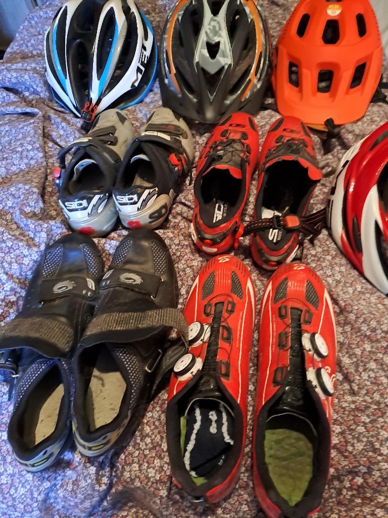 Koershelm, Fietsen en Brommers, Fietsaccessoires | Fietshelmen, Ophalen