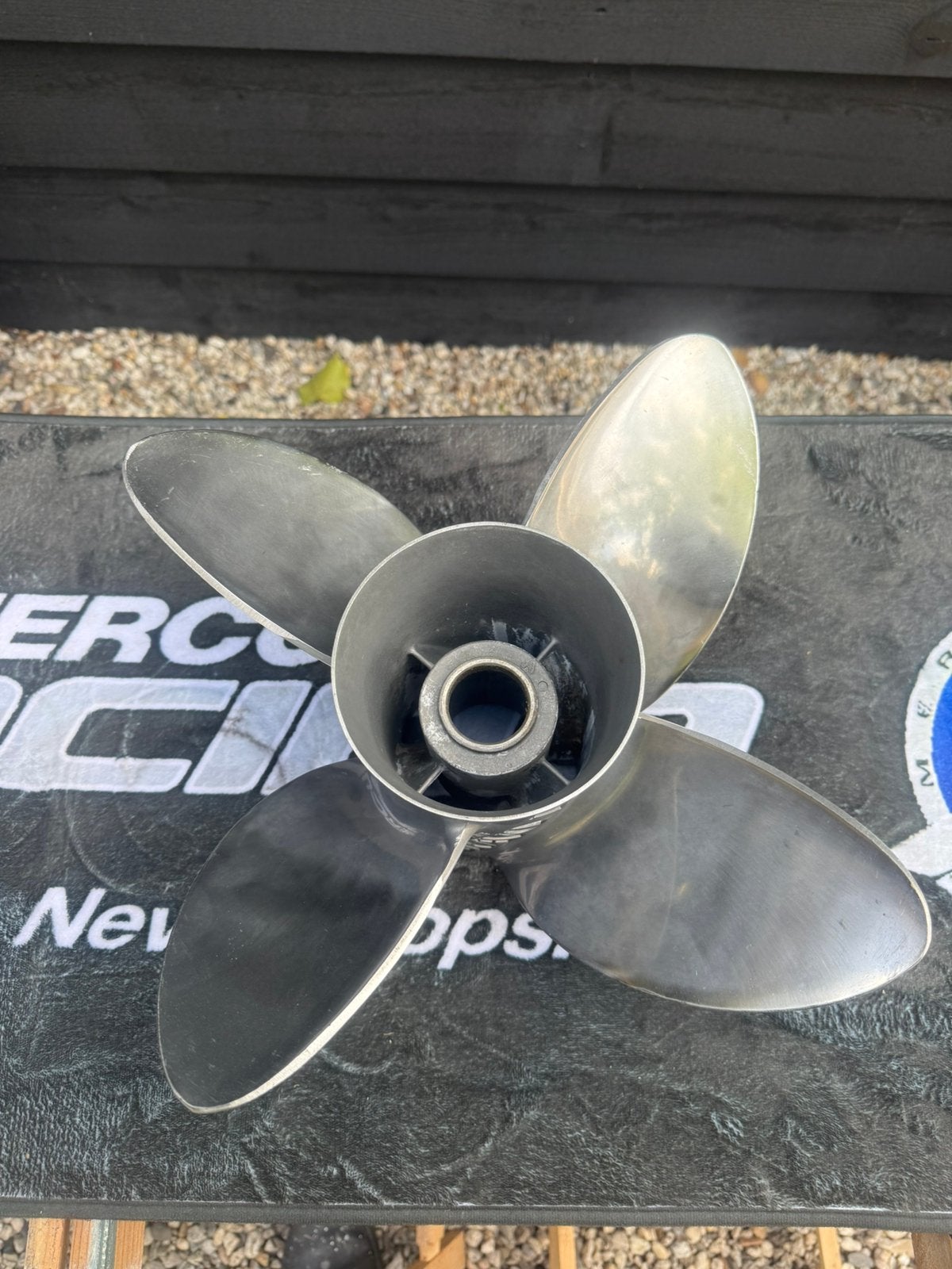 Hélice Mercury Bravo1 22P, Enlèvement ou Envoi, Comme neuf