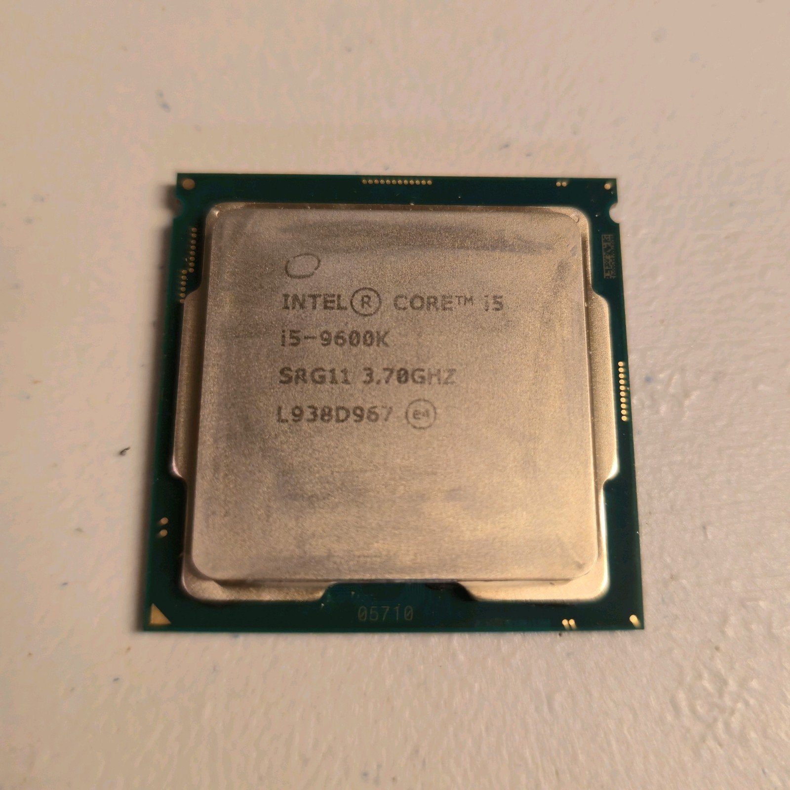 Intel i5-9600K, 6-core, LGA 1151, Ophalen of Verzenden, Zo goed als nieuw