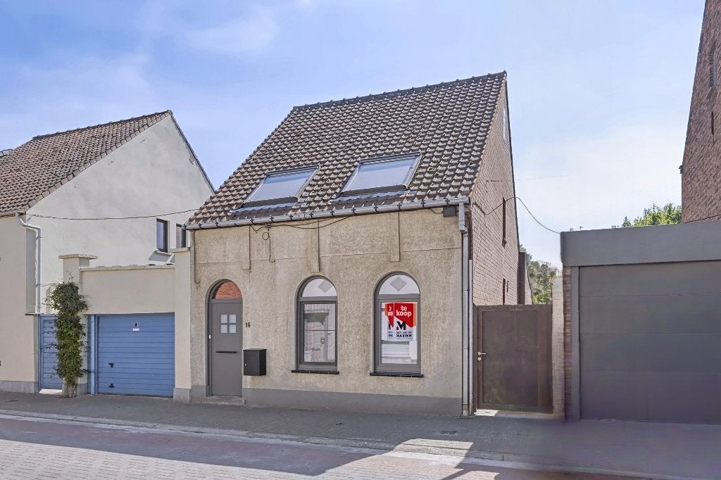 huis, 3 slaapkamers, veel ruimte en licht, grote tuin, 170 m², Provincie Oost-Vlaanderen, 3 kamers, 489 UC