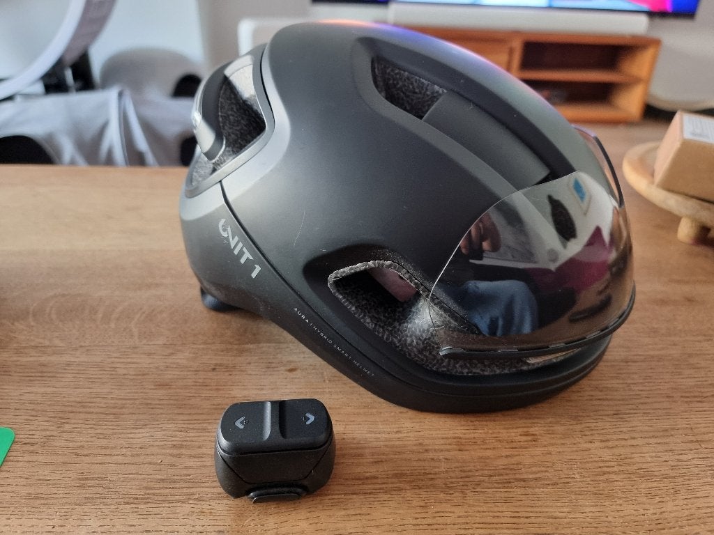 fietshelm unit1 Aura, Fietsen en Brommers, M, Unit1, Ophalen of Verzenden, Zo goed als nieuw