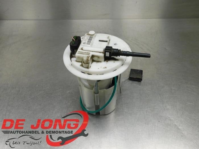 Pompe carburant électrique d'un Peugeot 5008, -, 3 mois de garantie, Utilisé, -