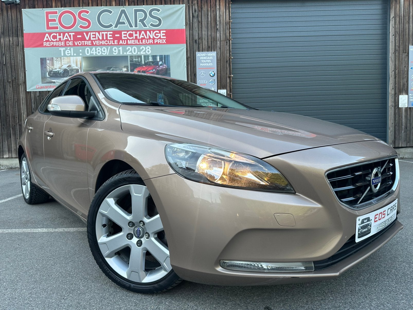 VOLVO V40 2016 125 000KLM GPS RADAR GARANTIE 12 MOIS, Achat, Euro 6, Entreprise, Boîte manuelle