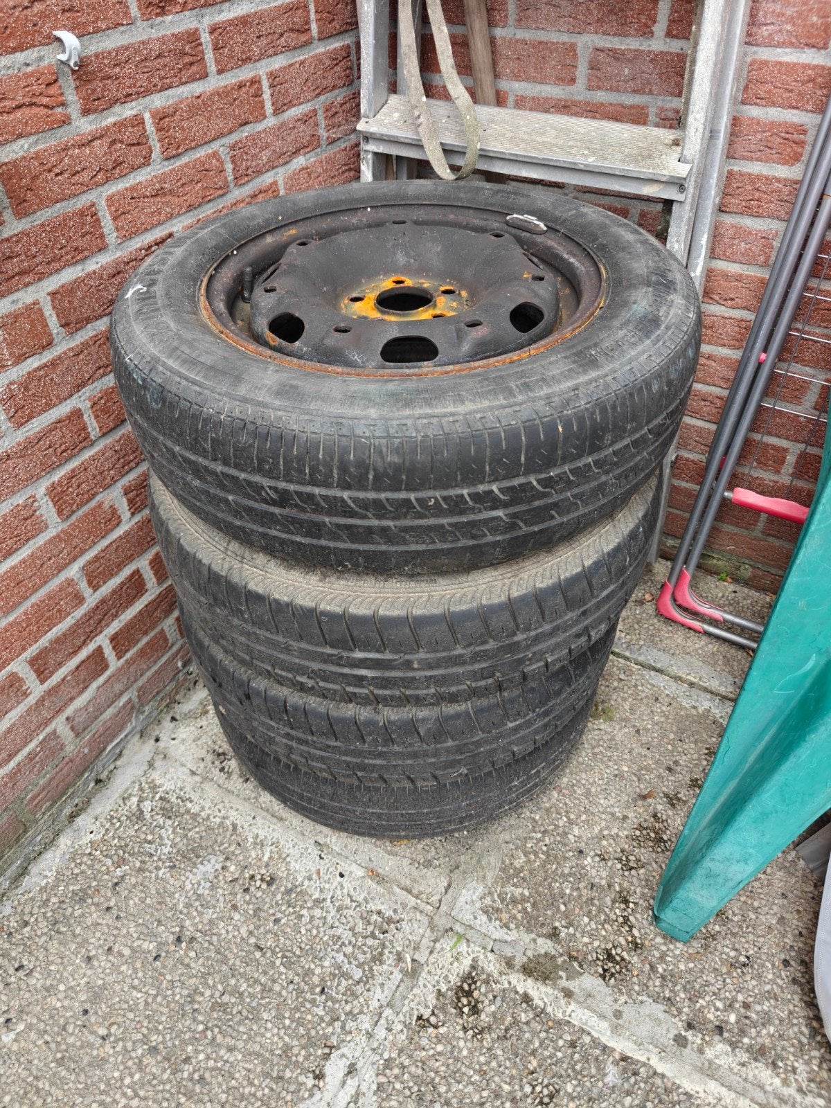 Banden met stalenvelgen steekmaat 5×100, Autos : Pièces & Accessoires, Pneus & Jantes, Pneu(s), Enlèvement