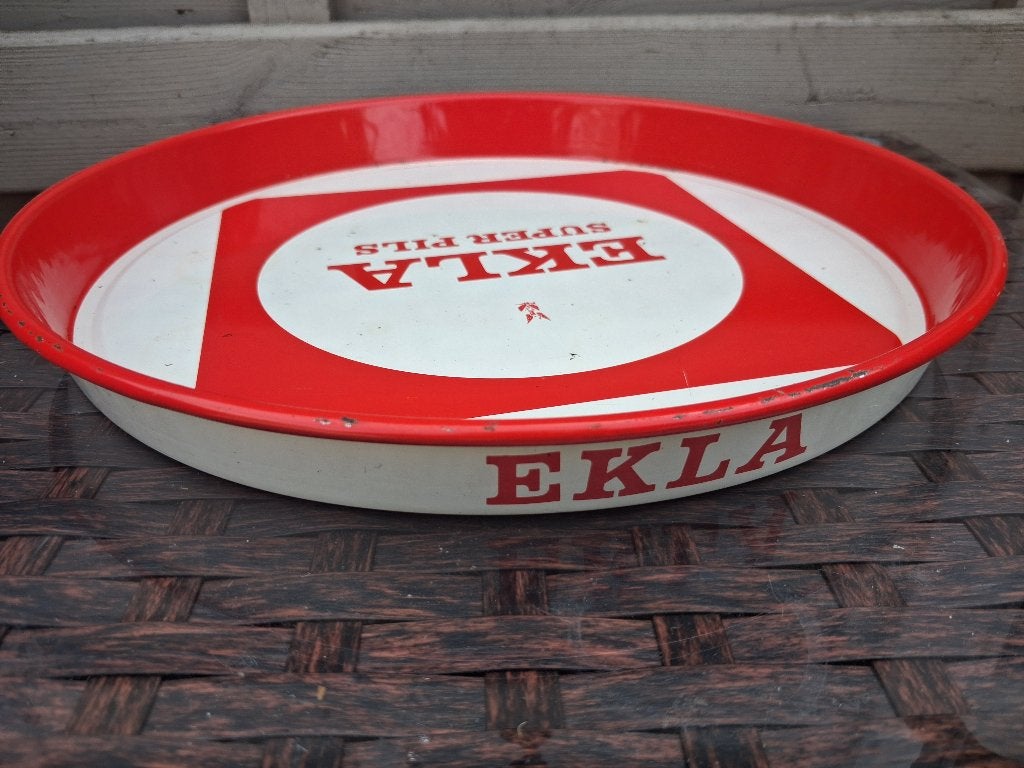 Ancien plateau à bière en canette EKLA SUPER PILS, Enlèvement ou Envoi, Comme neuf, Ustensile