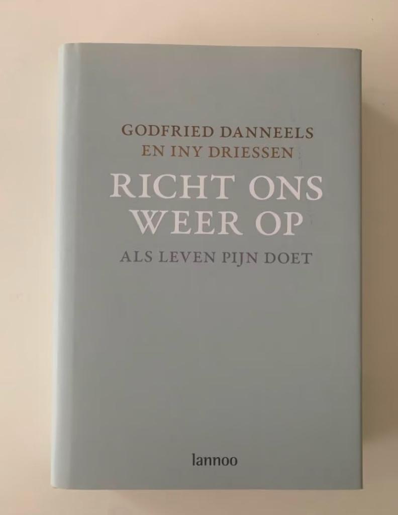 Richt ons weer op, Godfried Danneels, Enlèvement ou Envoi, Neuf