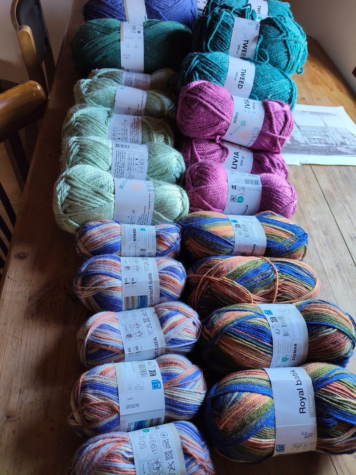28 bollen wol, Ophalen, Nieuw