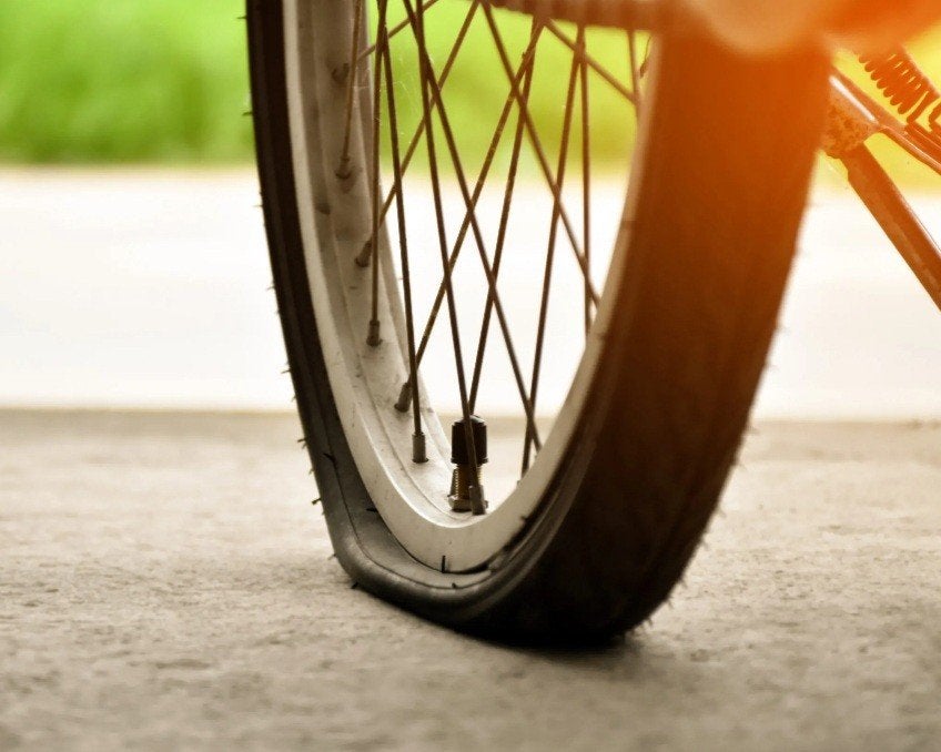 Lekke band fiets, Fietsen en Brommers, Ophalen