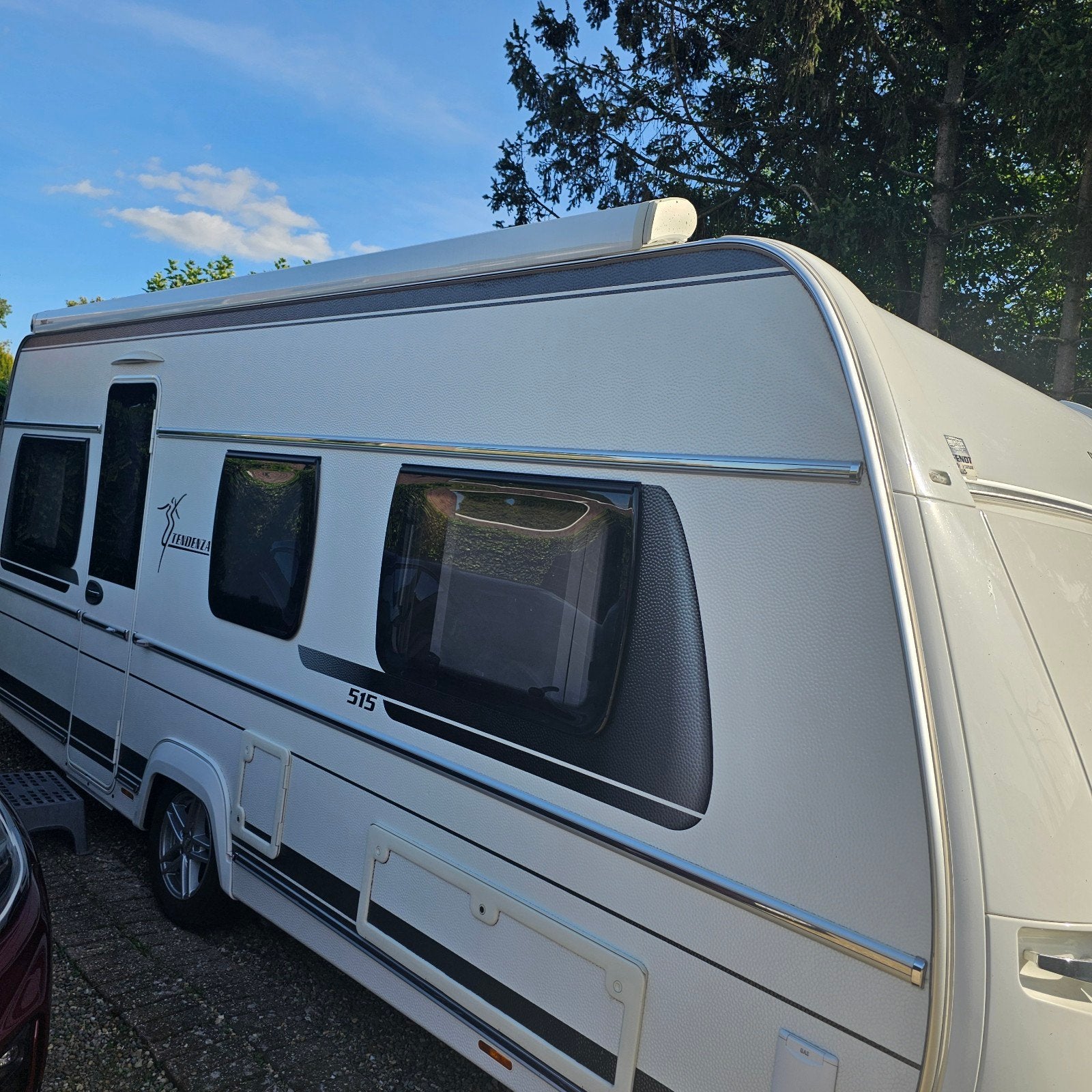Te koop Fendt Tendenza 515, Caravans en Kamperen, Particulier, 1250 - 1500 kg, Disselslot, Tot en met 4