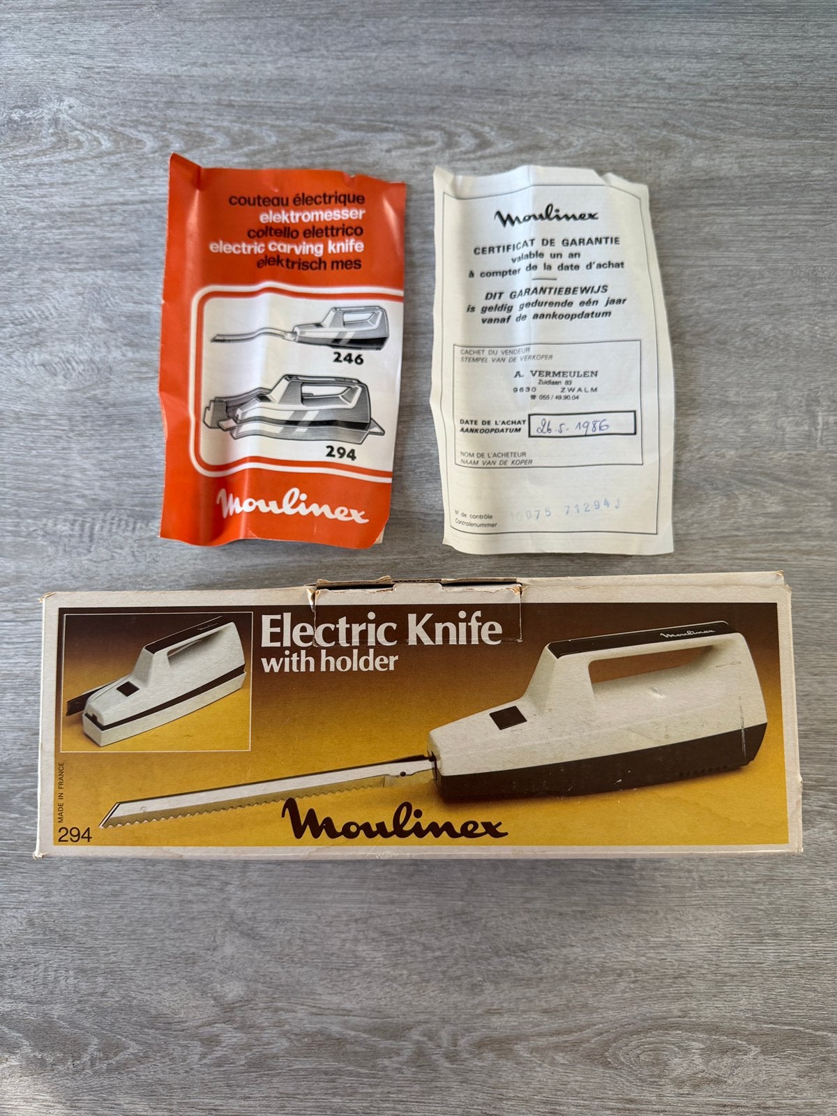 Vintage Moulinex 294 Elektrisch Mes – Originele Doos, Elektronische apparatuur, Ophalen of Verzenden, Zo goed als nieuw, 1 snelheid