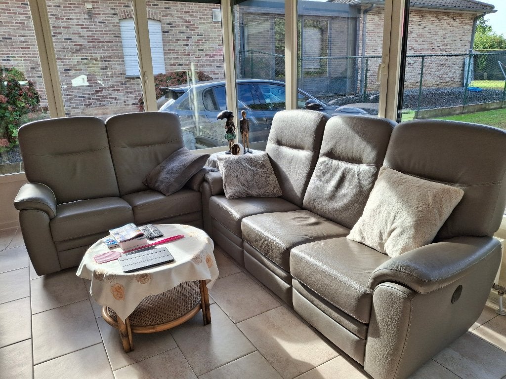 Lederen salon, Ophalen, Gebruikt, Rechte bank, 200 tot 250 cm