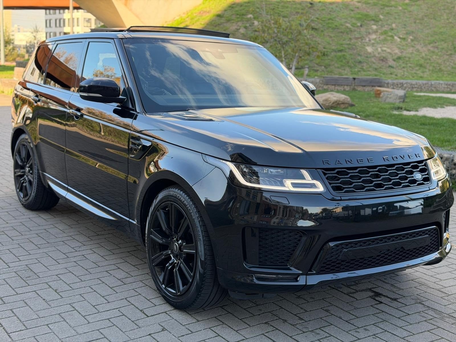 RANGE ROVER SPORT FULL AUTOMAAT 3.0D 2020 188000KM AC EURO6D, Auto's, Automaat, Land Rover, Euro 6, Xenon verlichting