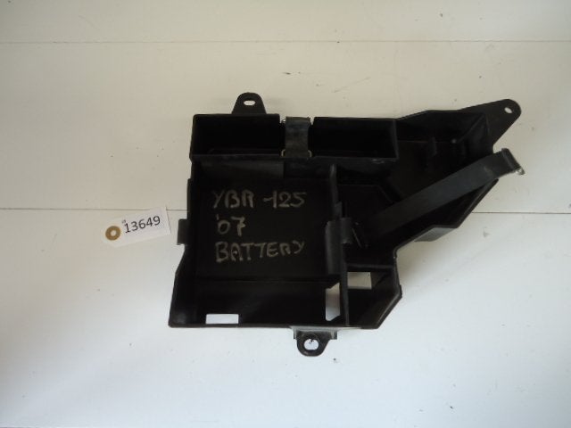 YBR125 2007 - 2011 Yamaha Batterijbak D1-11222, Motos