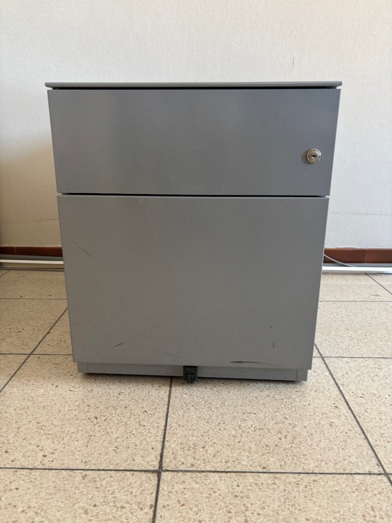 Caisson métallique sur roulettes, Enlèvement