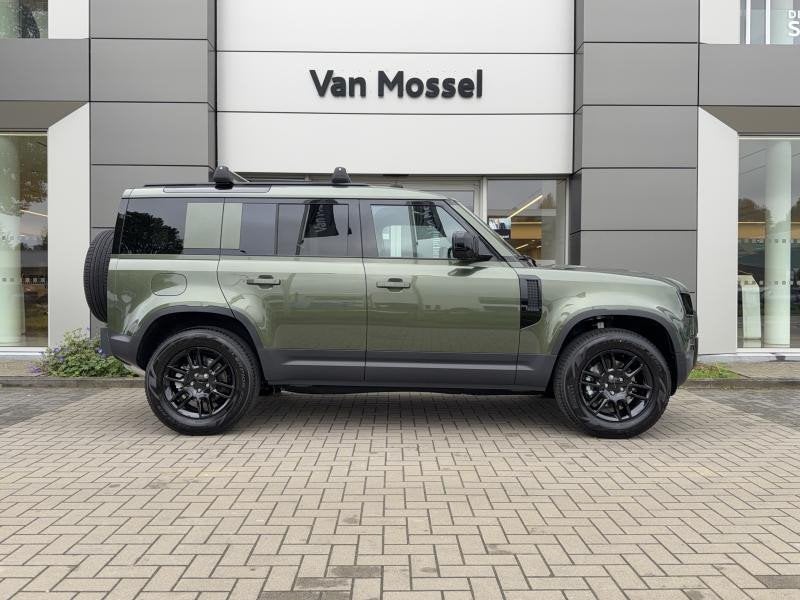 Land Rover Defender 110 D200 S Forest edition AWD Auto. 26MY, Automaat, Zwart, 3495 kg, Lane Keeping Assist