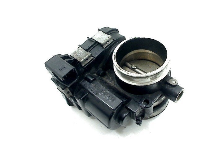 BOITIER PAPILLON BMW (7728929), Dhr. S. di Majo, Utilisé, Info@cama-motorparts.nl, P.J. Troelstraweg 8 8
3144 CX  MAASSLUIS, NL