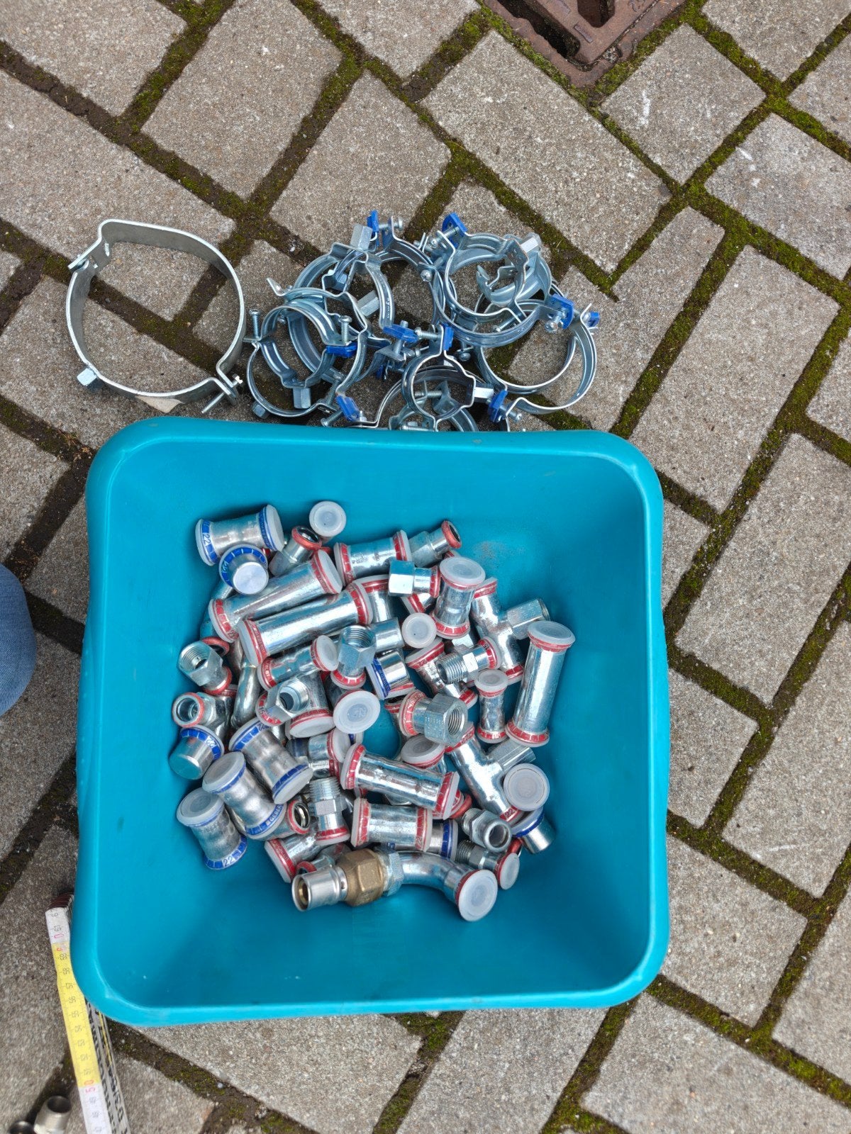 Perskoppelingen Geberit. En nog enkele Beugels., Ophalen of Verzenden, Nieuw