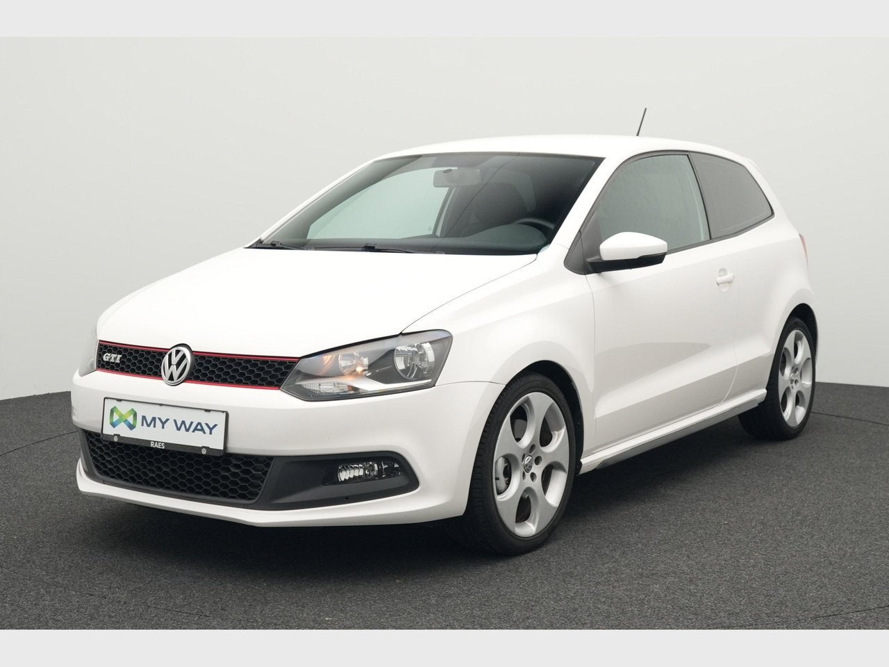 Volkswagen Polo GTI Polo GTI 132 kW (180 PS) 7-speed dual-cl, Automaat, 139 g/km, Elektrische ramen, Wit