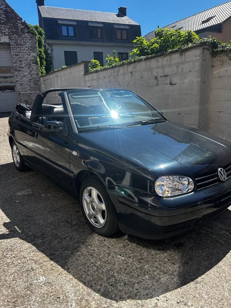 Volkswagen Golf Cabriolet SWAP MOTEUR EN PARFAIT ETAT, Achat, 90 ch, Entreprise, Cabriolet
