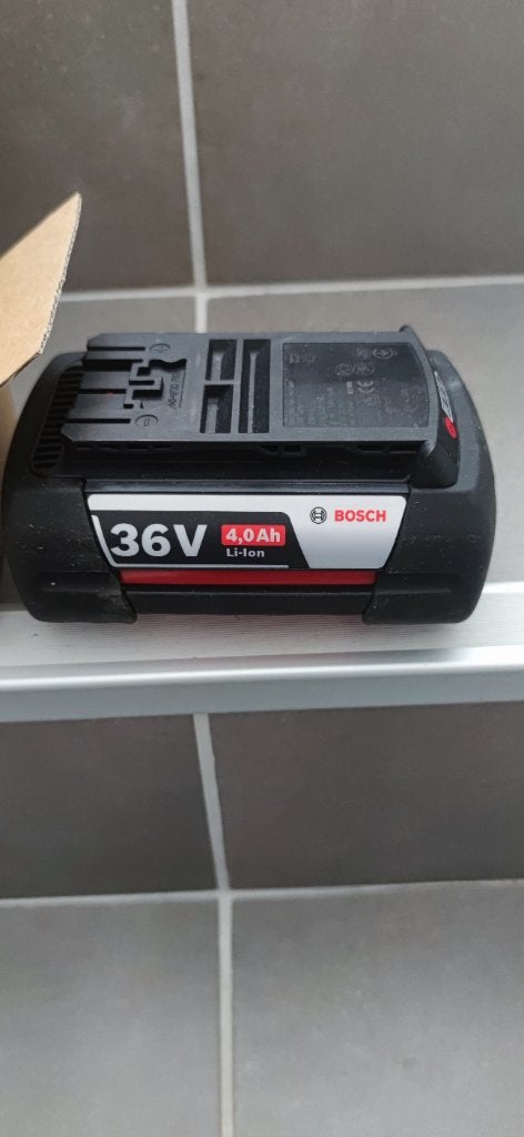 Batterie Bosch 36V - 4 Ah neuve, Bricolage & Construction, Enlèvement, Neuf