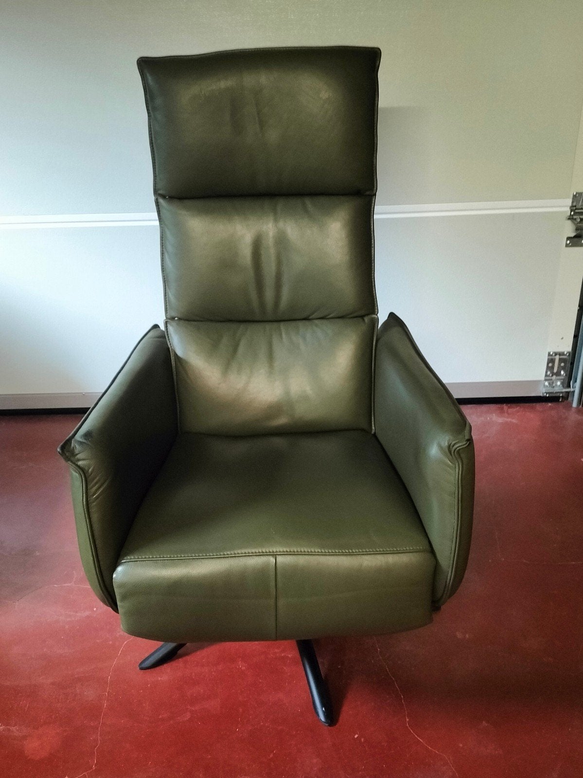 Comfortabele Relax Stoel, Huis en Inrichting, Ophalen, Minder dan 75 cm, Leer, Zo goed als nieuw