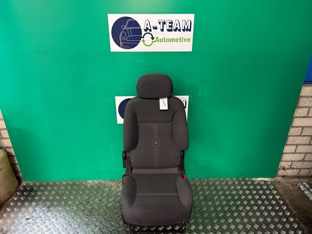 SIEGE AVANT DROIT ( PASSAGER ) Citroën Berlingo, Autos : Pièces & Accessoires, Citroën, Kontakt-citroen@citroen.com, Utilisé, Citroën Deutschland GmbH