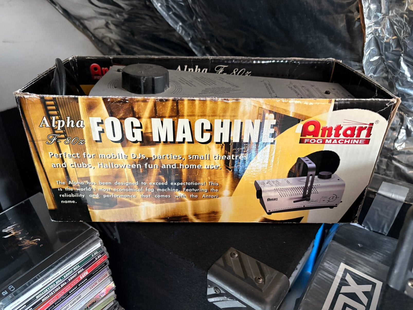 Antari Alpha F-80Z Rookmachine (700W) + Rookvloeistof, Muziek en Instrumenten, Ophalen, Rookmachine
