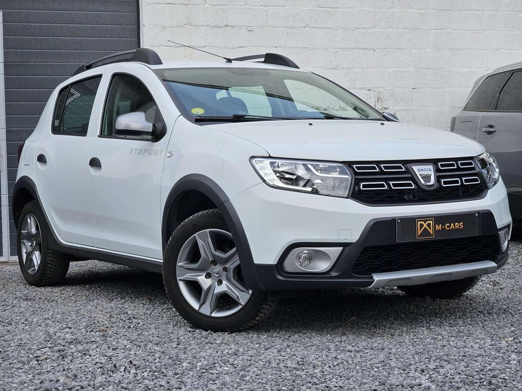 Dacia Sandero STEPWAY * GPS * 80000km * (bj 2020), Auto's, Dacia, Stof, Euro 6, 4 cilinders, 95 pk