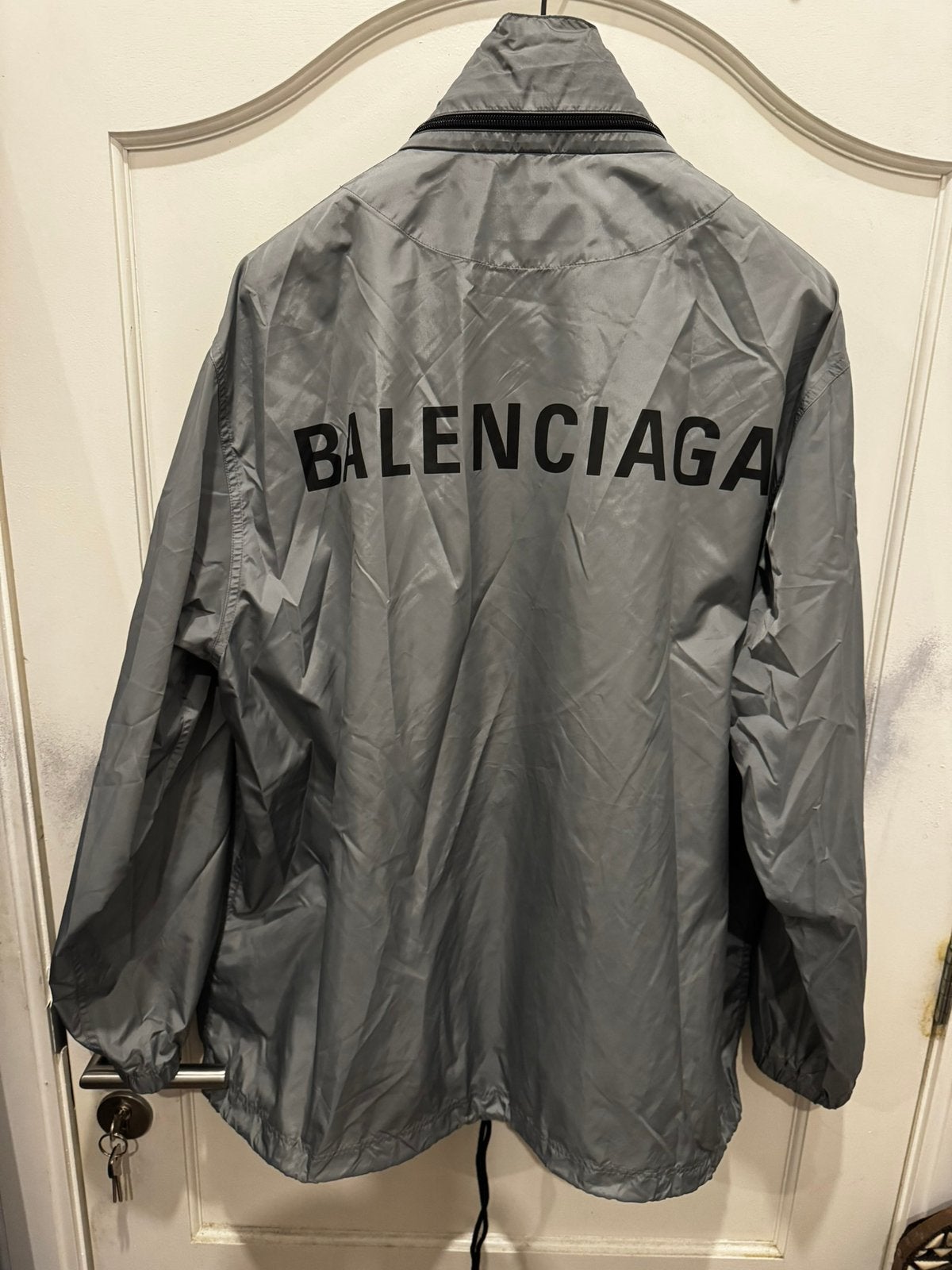 Authentiek Balenciaga-jack, Ophalen, Zo goed als nieuw