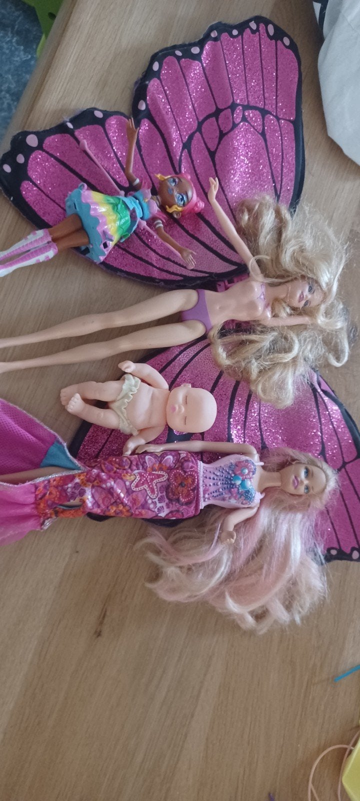 barbie en popjes, Ophalen