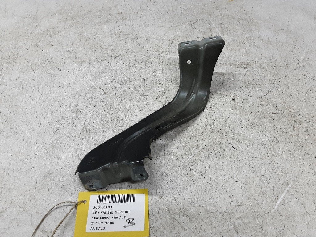AILE AVANT DROITE Audi Q3 (F3B) (01-2018/06-2021) (83A82150), Auto-Union-Straße  1,
85057  Ingolstadt, DE, Garde-boue, Info@audi.de