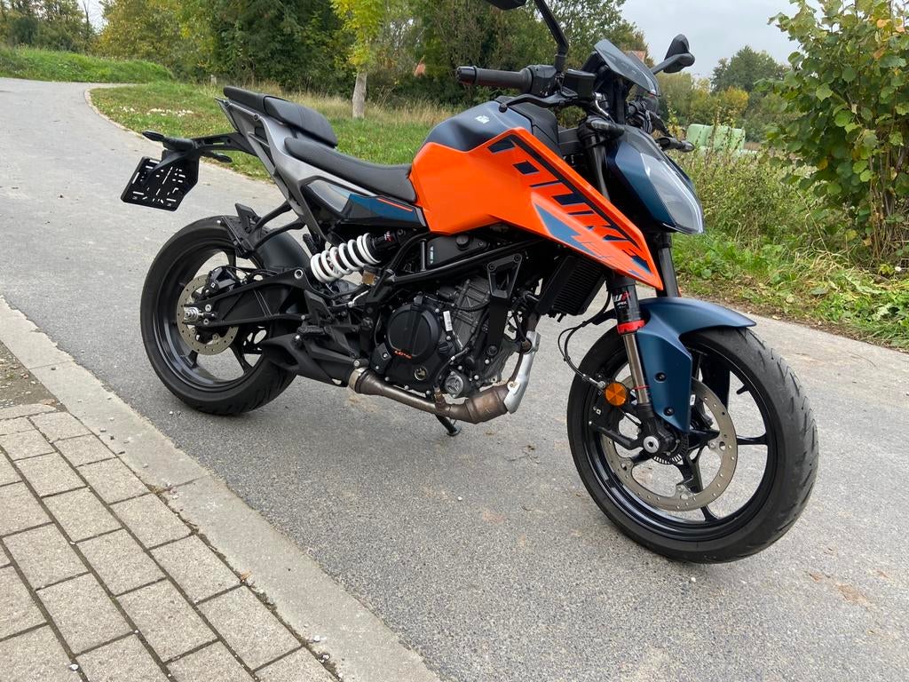 Ktm duke 125 08/2024 3400km sous garantie, Motoren, Motoren | KTM, Particulier, Nieuw