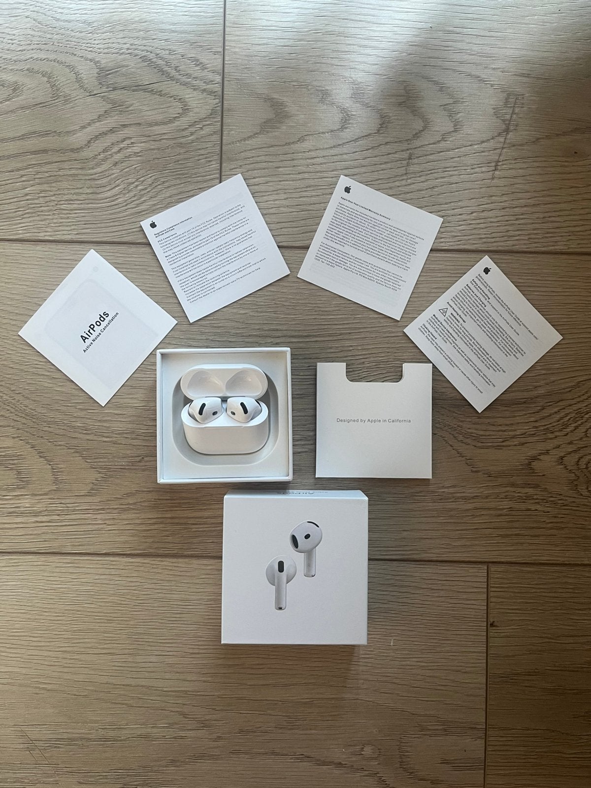 Airpods 4 NOUVEAU, Enlèvement ou Envoi, Bluetooth, Comme neuf, Apple