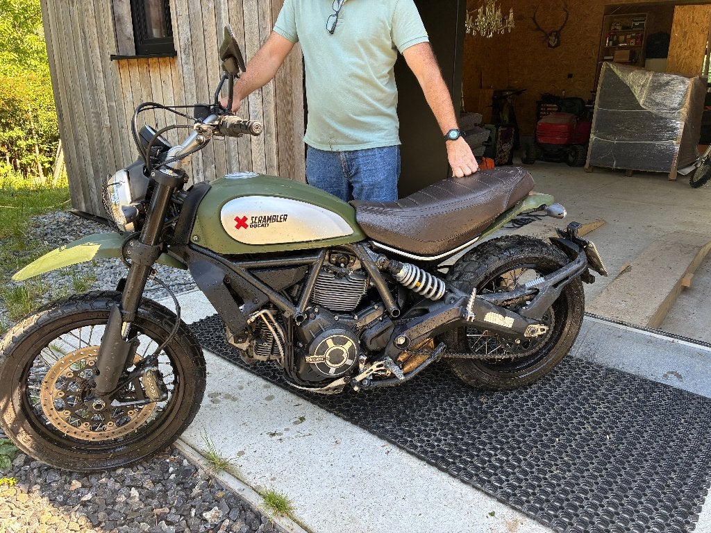 DUCATI SCRAMBLER urban enduro 800, Motoren, Motoren | Ducati, Occasion, Particulier, 800 cc, Enduro