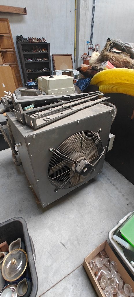 Radiateur soufflant Jaga Type 221/Souffleur à air chaud CV, Bricolage & Construction, 800 watts ou plus, Enlèvement, Utilisé, Radiateur