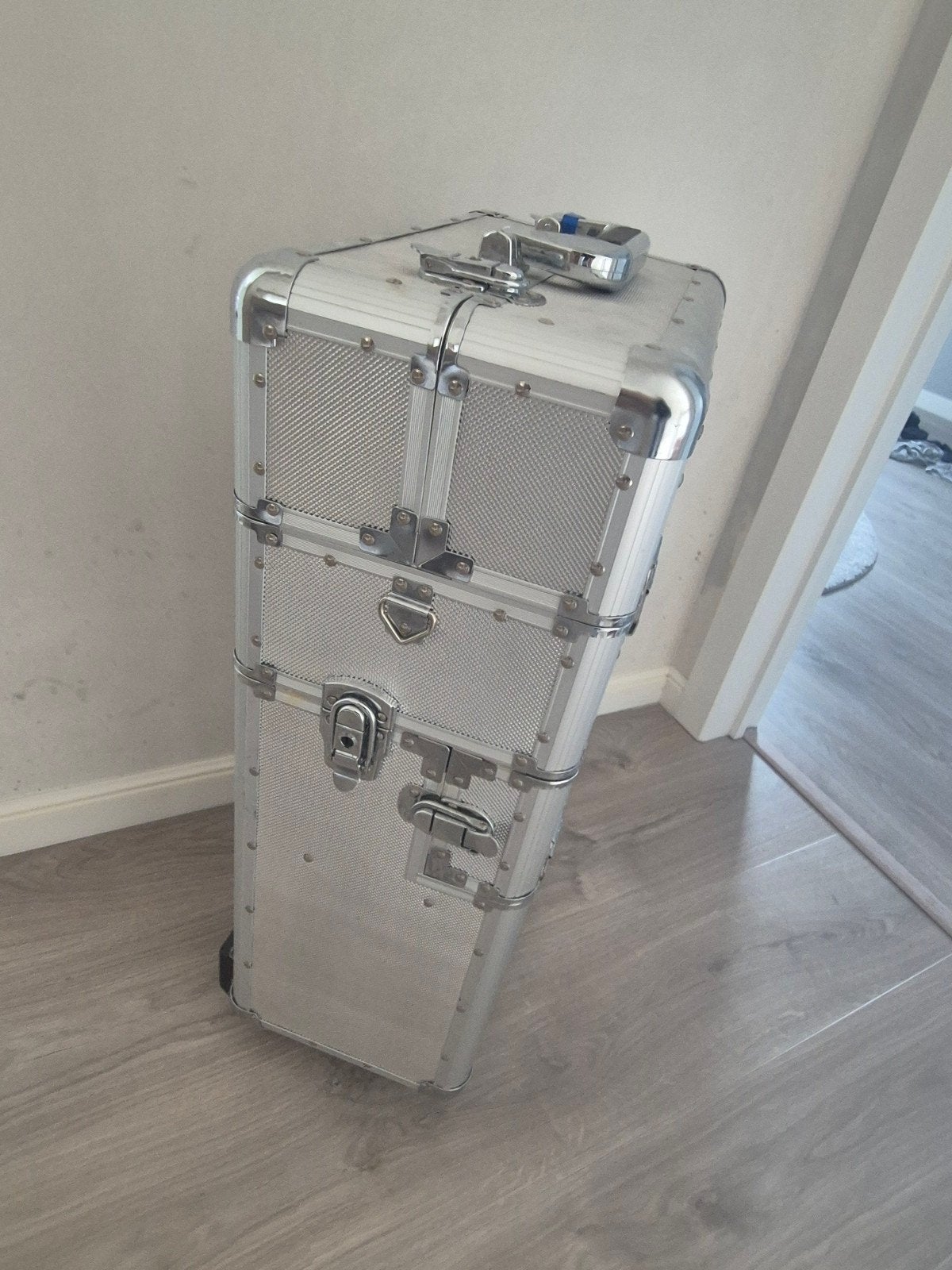Malette de maquillage, coiffure..., Bijoux, Sacs & Beauté, Enlèvement