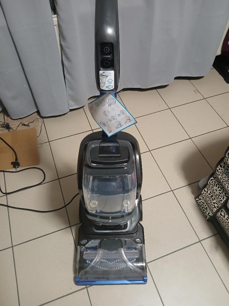 Aspirateur BISSELL - Revolution HydroSteam, Electroménager, Enlèvement, Neuf, Aspirateur d'eau
