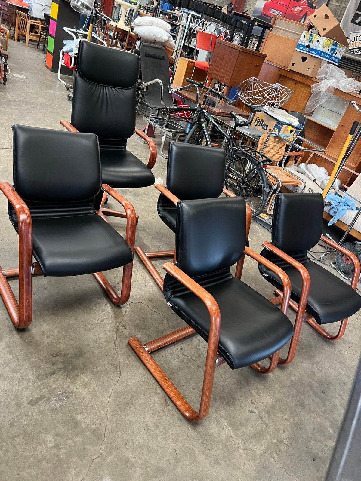 Kwalitatieve design bureaustoelen + Directiestoel, Huis en Inrichting, Stoelen, Ophalen of Verzenden, Zo goed als nieuw