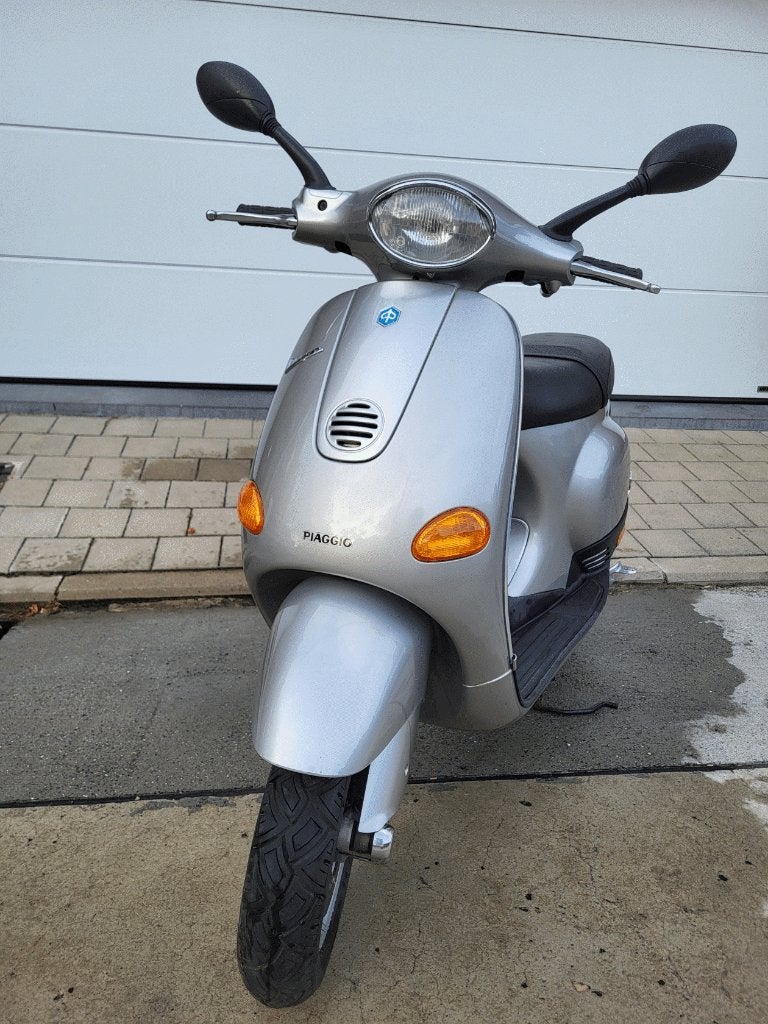 Prachtige Vespa ET2 - en maar 2500KM, Fietsen en Brommers, Scooters | Vespa, Ophalen of Verzenden, 50 cc, Klasse B (45 km/u), Zo goed als nieuw