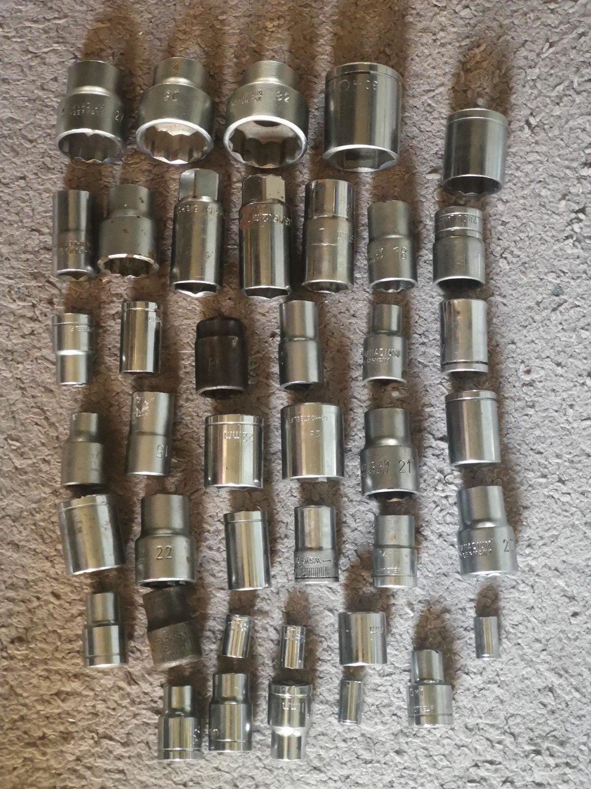 douille, Enlèvement